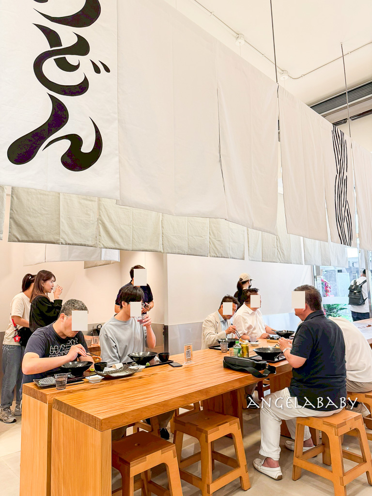 中山站新開幕｜買一送一『食悅 うどん天ぷら』首家引進日本50年職人手工烏龍麵直送來台 @梅格(Angelababy)享樂日記