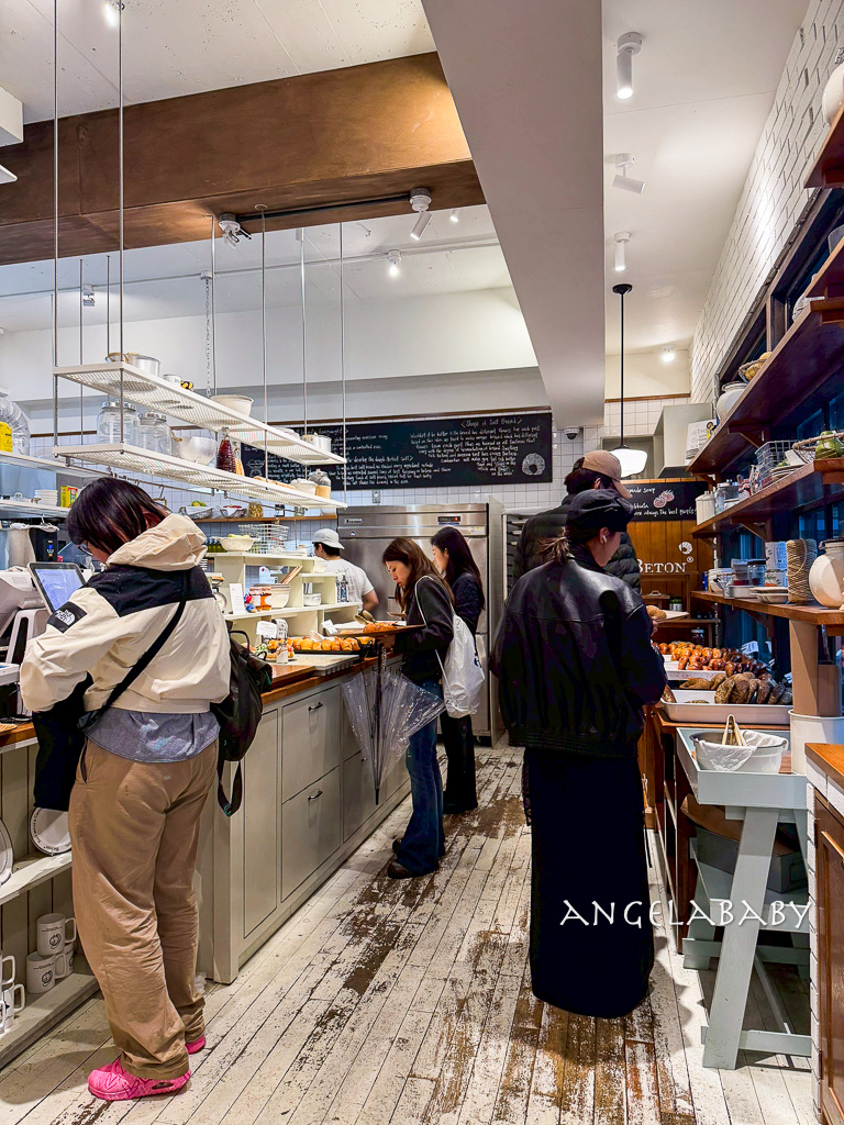 首爾聖水洞必吃鹽牛角麵包『Beton』拔絲脆皮牛角麵包 @梅格(Angelababy)享樂日記 首爾聖水洞必吃鹽牛角麵包『Beton』拔絲脆皮牛角麵包 @梅格(Angelababy)享樂日記