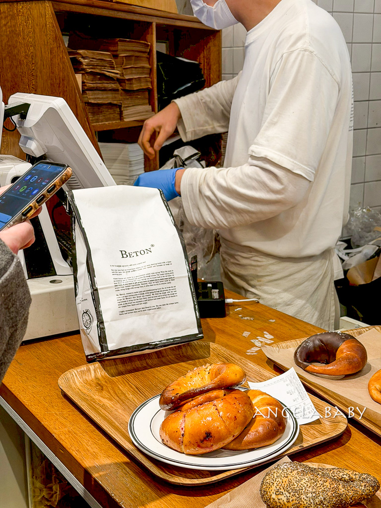 首爾聖水洞必吃鹽牛角麵包『Beton』拔絲脆皮牛角麵包 @梅格(Angelababy)享樂日記 首爾聖水洞必吃鹽牛角麵包『Beton』拔絲脆皮牛角麵包 @梅格(Angelababy)享樂日記