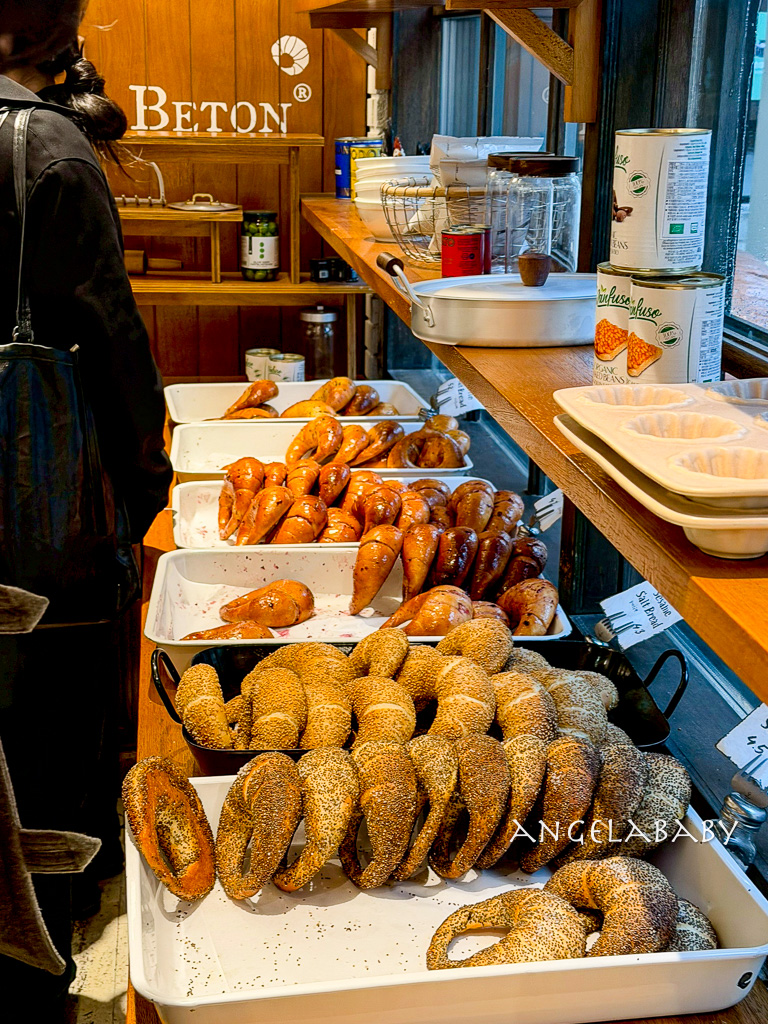 首爾聖水洞必吃鹽牛角麵包『Beton』拔絲脆皮牛角麵包 @梅格(Angelababy)享樂日記 首爾聖水洞必吃鹽牛角麵包『Beton』拔絲脆皮牛角麵包 @梅格(Angelababy)享樂日記