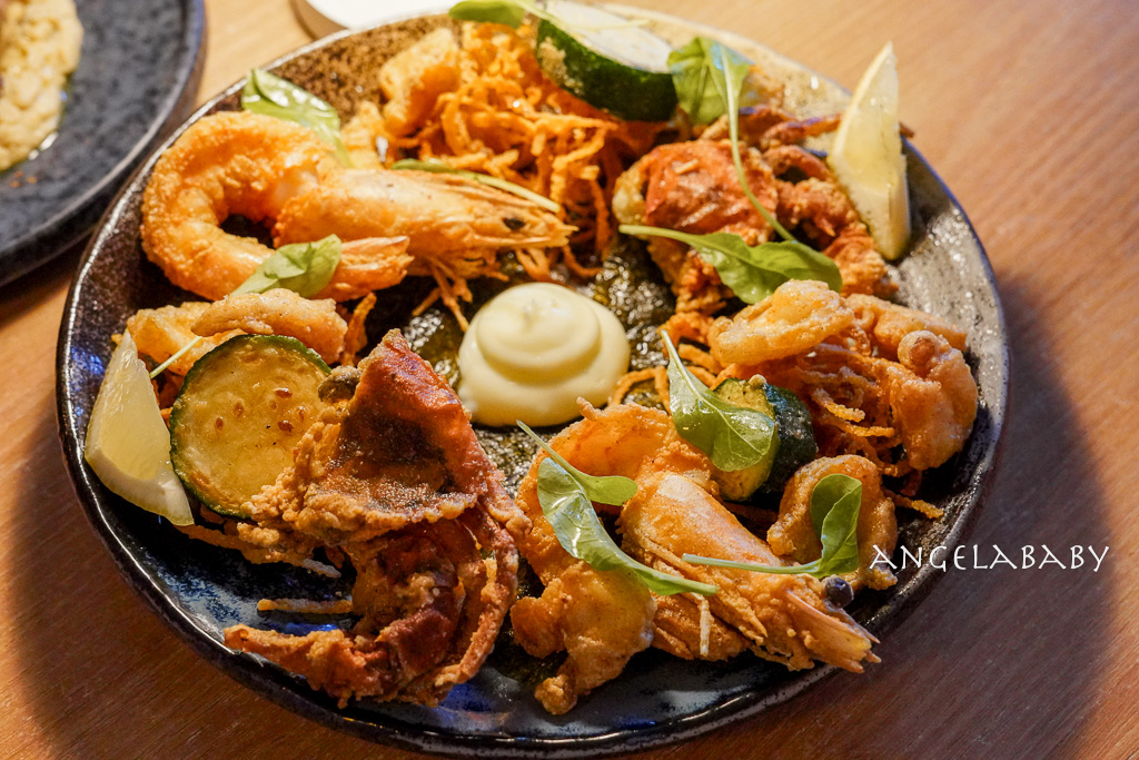 板橋府中站美食『Buon Pasta & Bar – 現代義式料理』好吃手作義大利麵、cp值超高牛排 @梅格(Angelababy)享樂日記