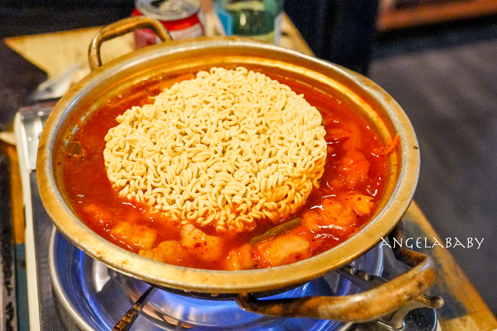 明洞烤肉推薦『육통령 명동본점』菜單、連續八年藍緞帶推薦 @梅格(Angelababy)享樂日記
