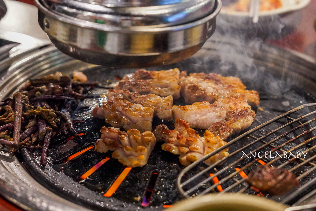 江南烤肉推薦『삼육가 본점』刀功肉質服務都很強的韓國烤肉、新論峴站3號出口 @梅格(Angelababy)享樂日記
