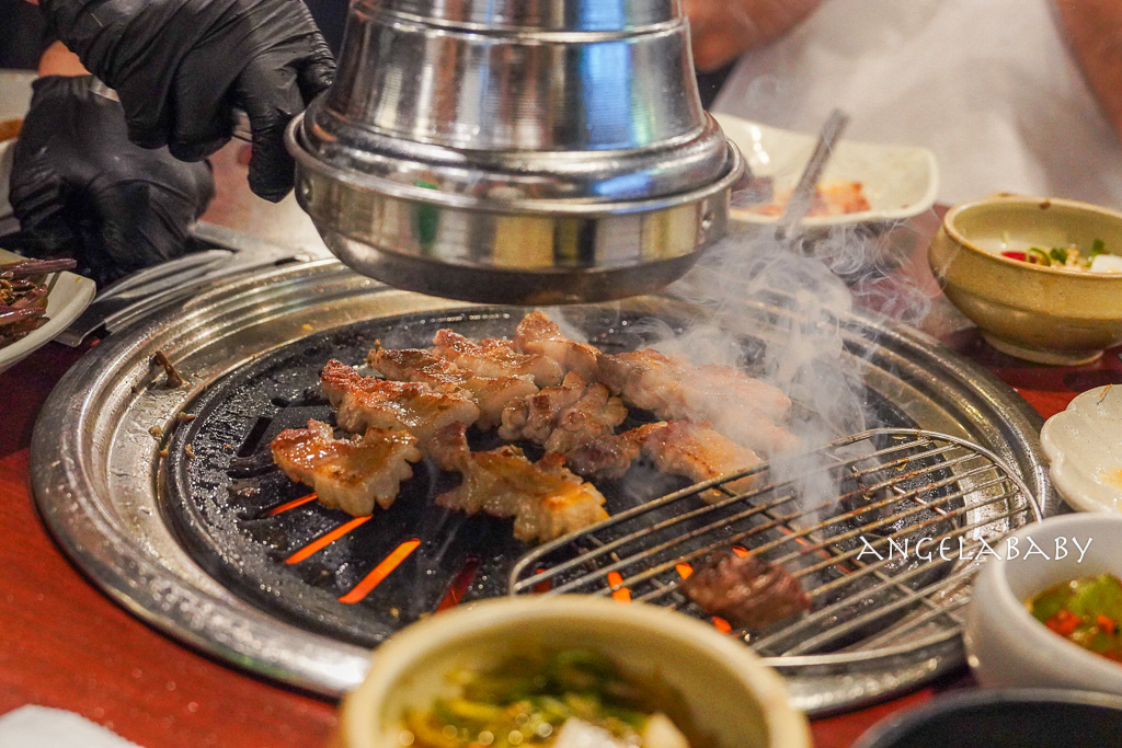 江南烤肉推薦『삼육가 본점』刀功肉質服務都很強的韓國烤肉、新論峴站3號出口 @梅格(Angelababy)享樂日記