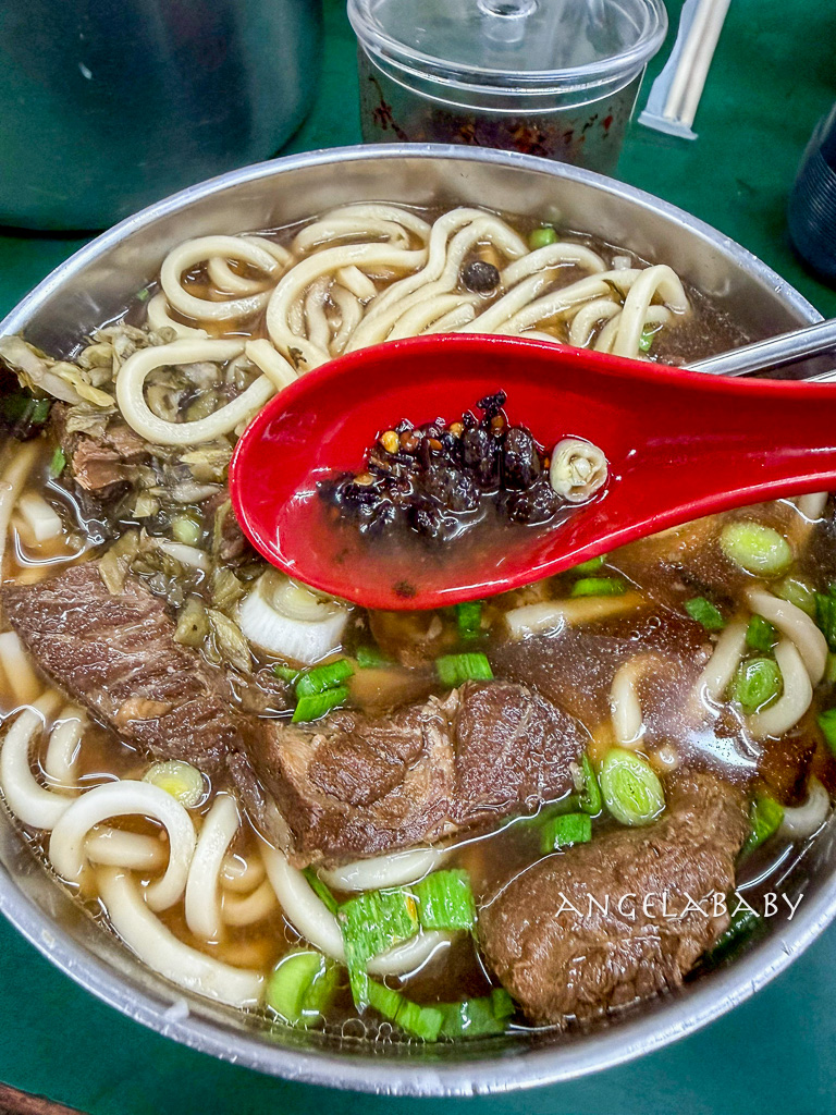 台北車站美食｜飄香75年『劉山東小吃店』菜單、米其林必比登推介 @梅格(Angelababy)享樂日記
