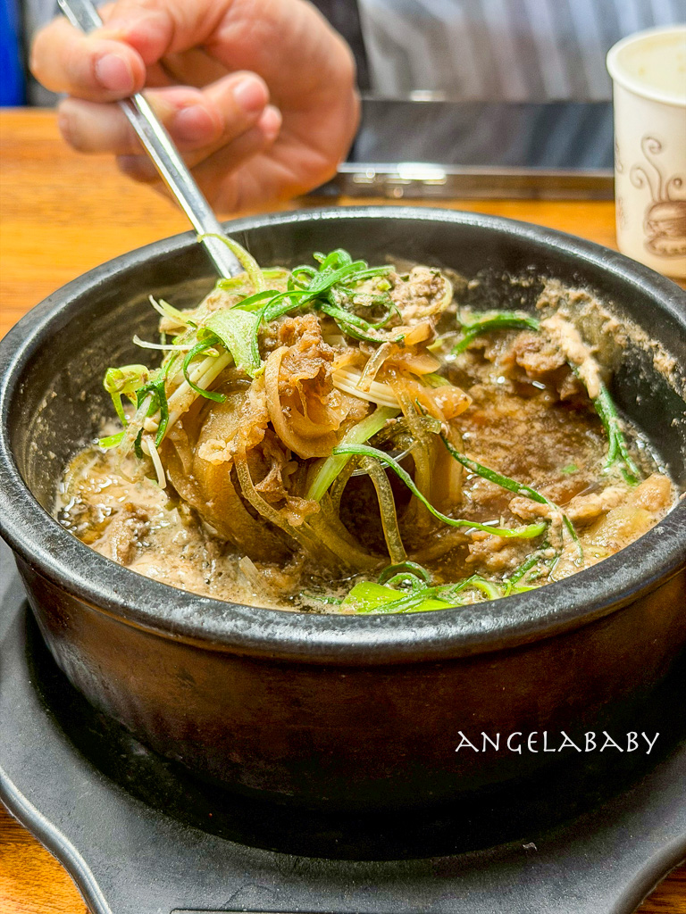 首爾藥令市場美食(서울약령시장)『Yunga’s清麴酱윤가네청국장』超夠味泡菜豬肉鍋 @梅格(Angelababy)享樂日記
