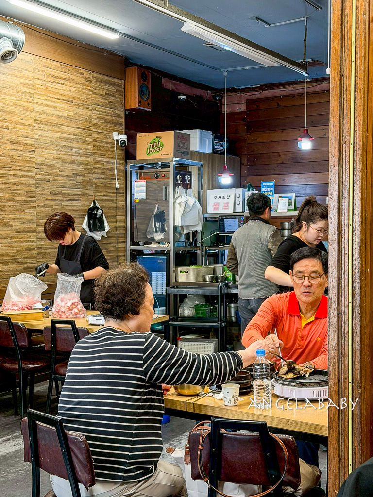 首爾藥令市場美食(서울약령시장)『Yunga’s清麴酱윤가네청국장』超夠味泡菜豬肉鍋 @梅格(Angelababy)享樂日記