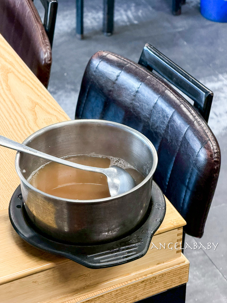 首爾藥令市場美食(서울약령시장)『Yunga’s清麴酱윤가네청국장』超夠味泡菜豬肉鍋 @梅格(Angelababy)享樂日記