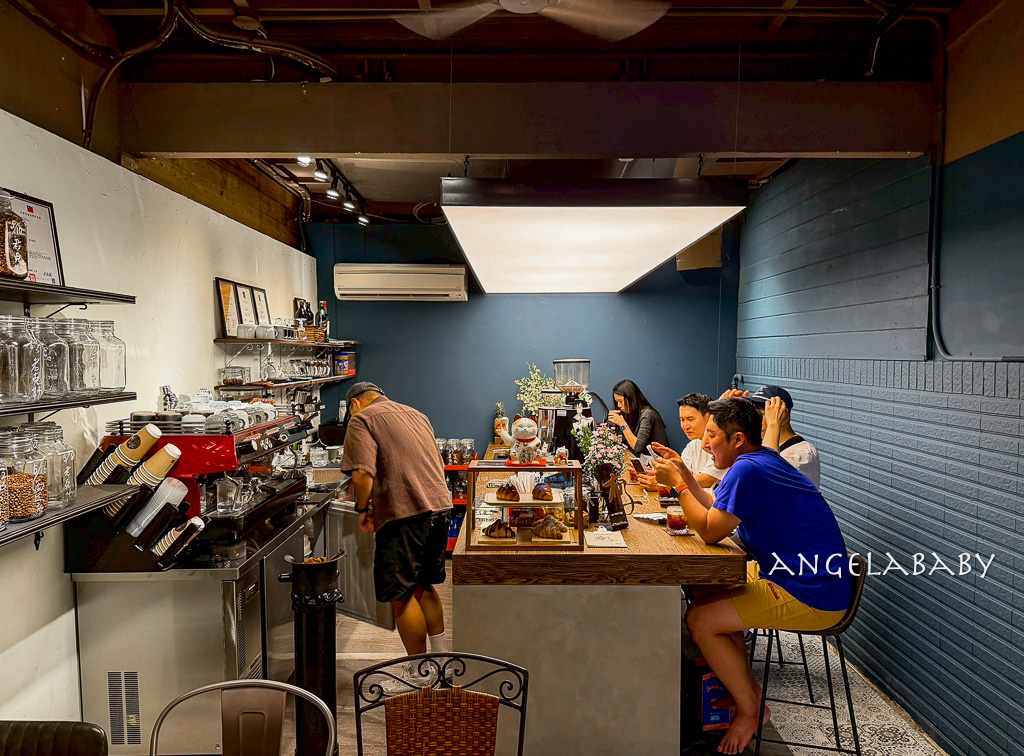 東門站老宅咖啡『布子咖啡 BUZI CAFE』搬家了！ @梅格(Angelababy)享樂日記