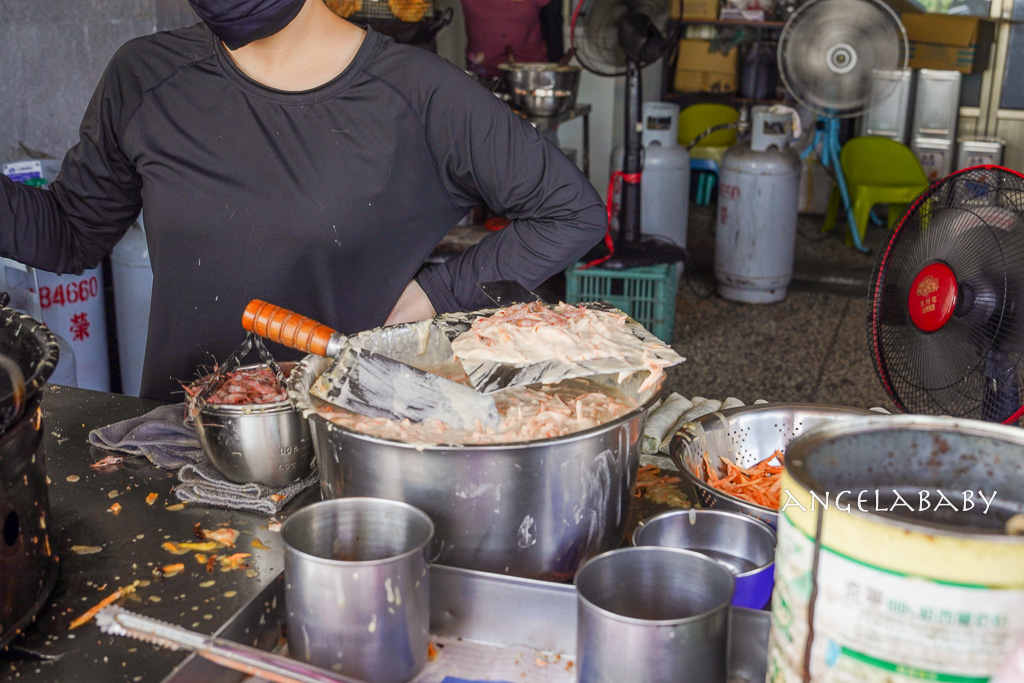 宜蘭縣礁溪美食『龍潭春捲伯』超酥脆蝦餅只要35元 @梅格(Angelababy)享樂日記 宜蘭縣礁溪美食『龍潭春捲伯』超酥脆蝦餅只要35元 @梅格(Angelababy)享樂日記