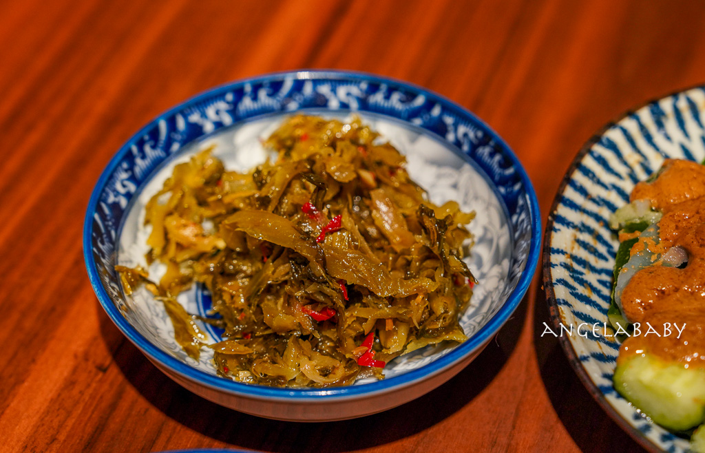 新莊化成路工業區美食『午前牛場』菜單、頭前庄站隱藏版美食、新莊宵夜場 @梅格(Angelababy)享樂日記