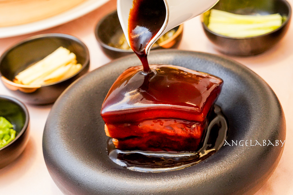 捷運南京松江美食｜上海菜推薦漢普頓酒店「柒號洋樓MANSION 7」必點 金華火烔白菜花膠雞湯、洋樓秘製東坡肉 @梅格(Angelababy)享樂日記