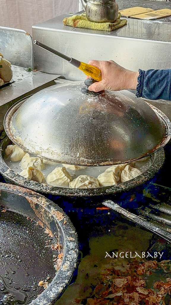 羅東好吃早餐『美味早點』老麵水煎包、羅東公正國小旁排隊美食 @梅格(Angelababy)享樂日記