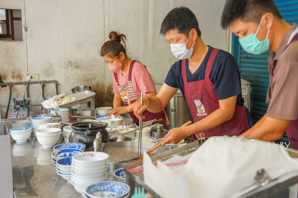 宜蘭美食｜巨無霸份量『復興路炸醬麵』復興國中美食 @梅格(Angelababy)享樂日記