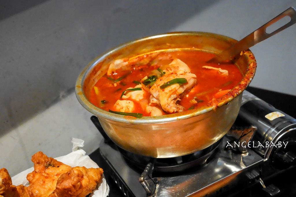 台北最好吃的韓式辣雞湯『豬豬 JUJU POCHA 쭈쭈포차』菜單、super junior推薦韓式料理 @梅格(Angelababy)享樂日記