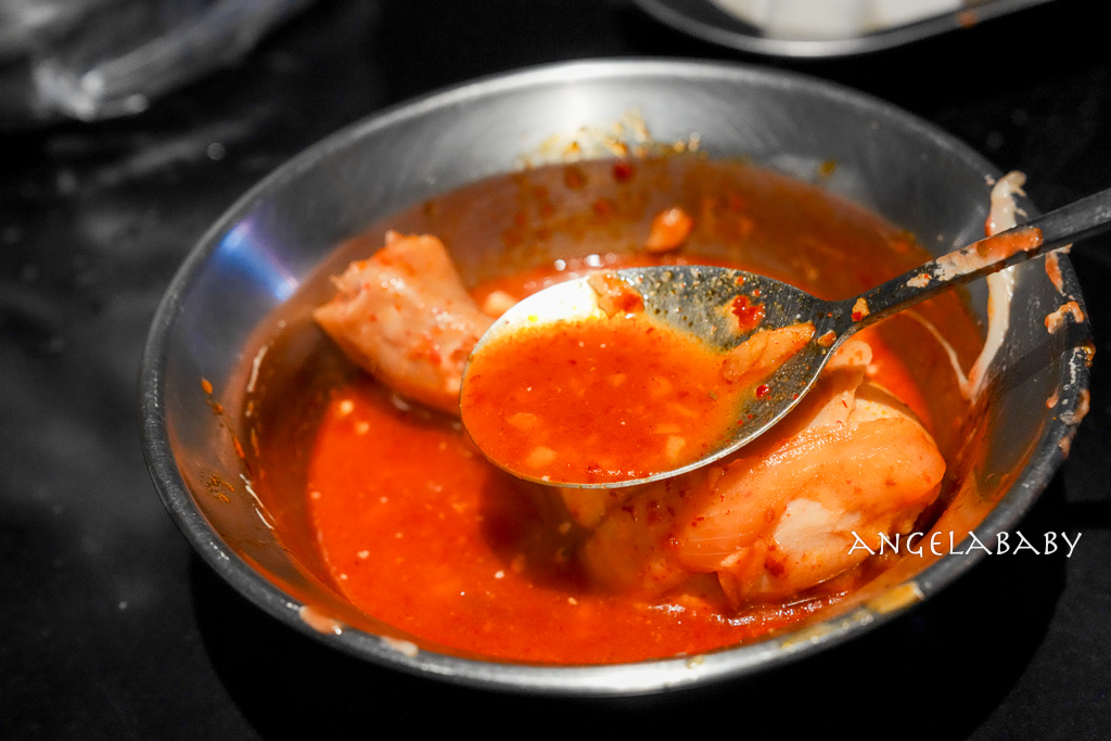 台北最好吃的韓式辣雞湯『豬豬 JUJU POCHA 쭈쭈포차』菜單、super junior推薦韓式料理 @梅格(Angelababy)享樂日記