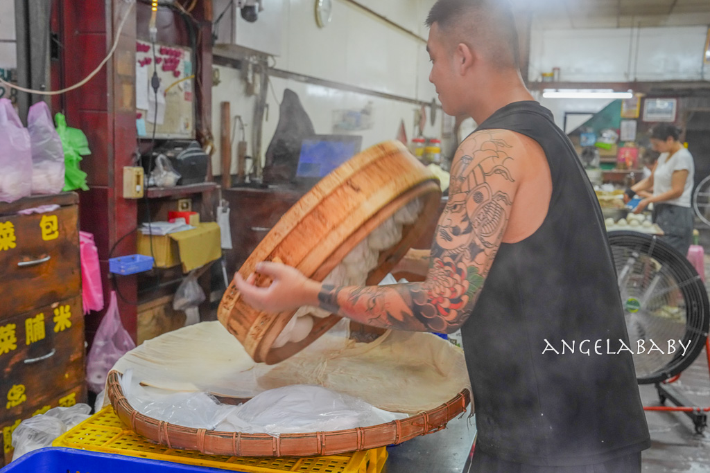 鶯歌美食『鶯歌宜蘭土包仔』三鶯線鶯歌陶瓷老街排隊美食推薦、一顆12.5元 @梅格(Angelababy)享樂日記