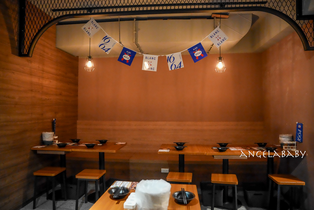 中山區超值串燒居酒屋『柒息地串燒居酒屋長安總店』菜單、30元起串燒、球賽餐廳 @梅格(Angelababy)享樂日記