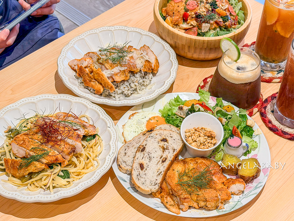 士林站美食|鄉村風好吃早午餐『花嶼輕食館』菜單、好吃木盆沙拉