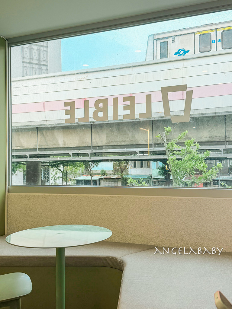 士林站純白咖啡『LEIBLE COFFEE』來自澳洲精品咖啡、不限時插座咖啡 @梅格(Angelababy)享樂日記