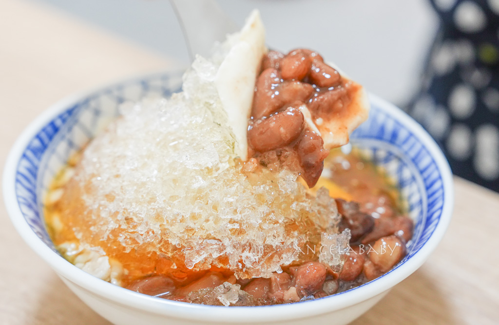 南投美食｜在地40年手工豆花『水里陳家豆花』任選1~3種配料通通40元 @梅格(Angelababy)享樂日記