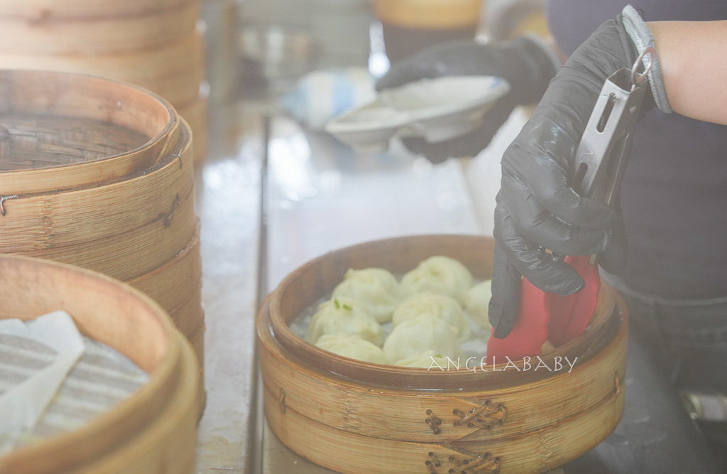 宜蘭車站小籠包『正常鮮肉小籠包店』有冷氣座位的小籠包店 @梅格(Angelababy)享樂日記