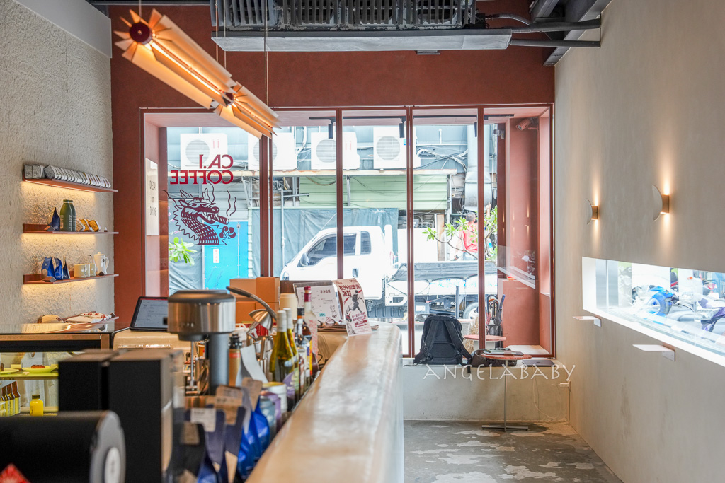 新莊新開幕咖啡廳『CA.1 COFFEE』日系侘寂風質感插座咖啡廳、寵物友善咖啡 @梅格(Angelababy)享樂日記