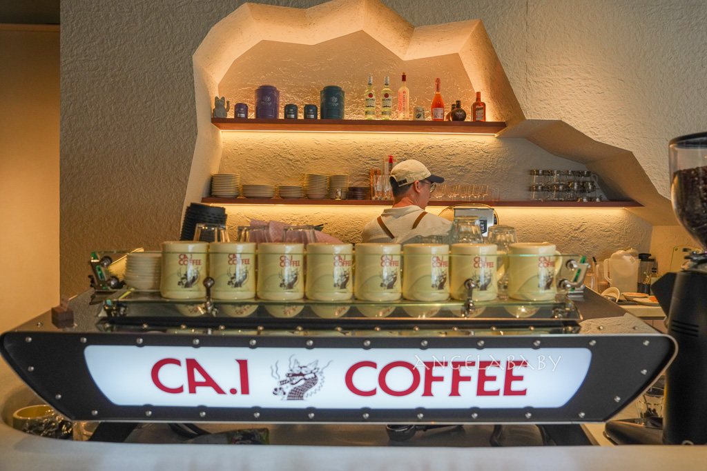 新莊新開幕咖啡廳『CA.1 COFFEE』日系侘寂風質感插座咖啡廳、寵物友善咖啡 @梅格(Angelababy)享樂日記