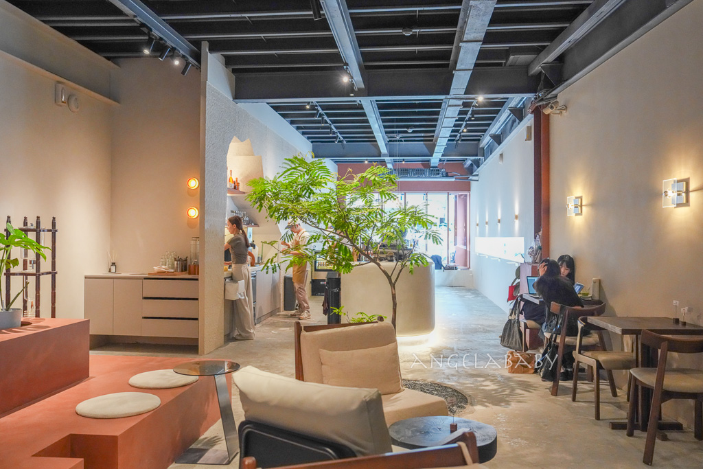 新莊新開幕咖啡廳『CA.1 COFFEE』日系侘寂風質感插座咖啡廳、寵物友善咖啡 @梅格(Angelababy)享樂日記