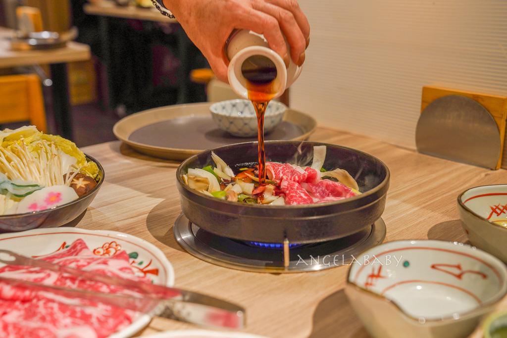 龜吼漁港美食｜價格實惠的景觀海鮮餐廳『珍鼎豐海鮮景觀餐廳』（原 珍如意海鮮大哥店）價格、三點蟹超肥推薦 @梅格(Angelababy)享樂日記
