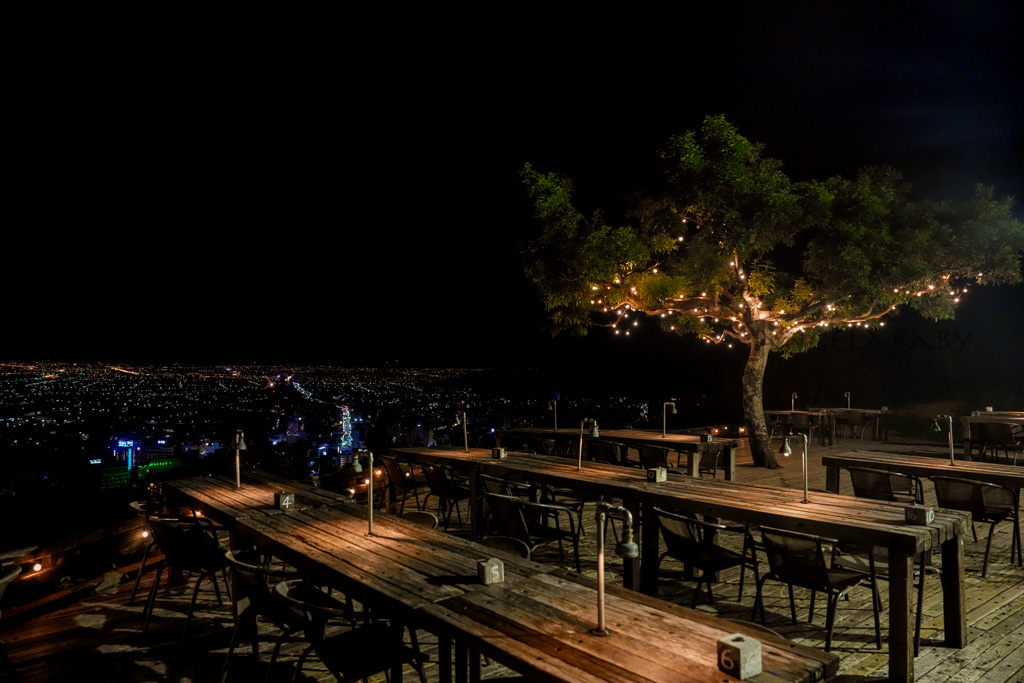 宜蘭景觀咖啡『空ㄟ農場』百萬夜景約會景點、交通方式、寵物友善餐廳 @梅格(Angelababy)享樂日記