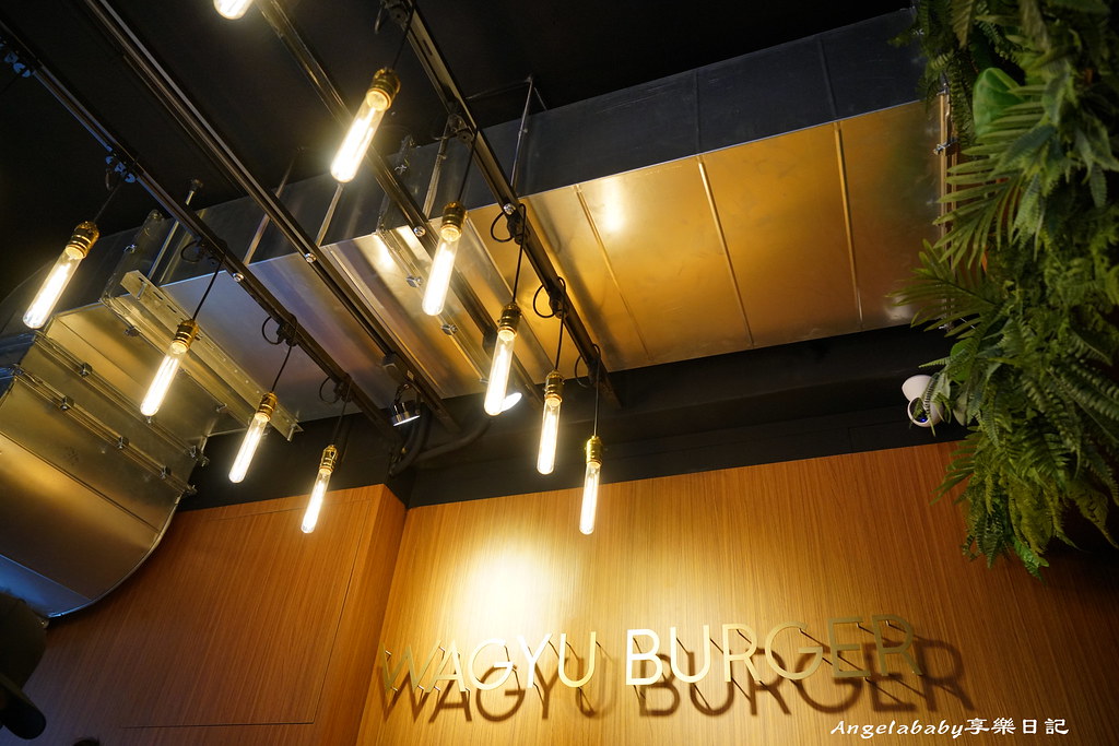 信義安和必吃 Wagyu Burger和牛漢堡 每日限量150份 排隊、外帶美食 ig打卡熱點 @梅格(Angelababy)享樂日記